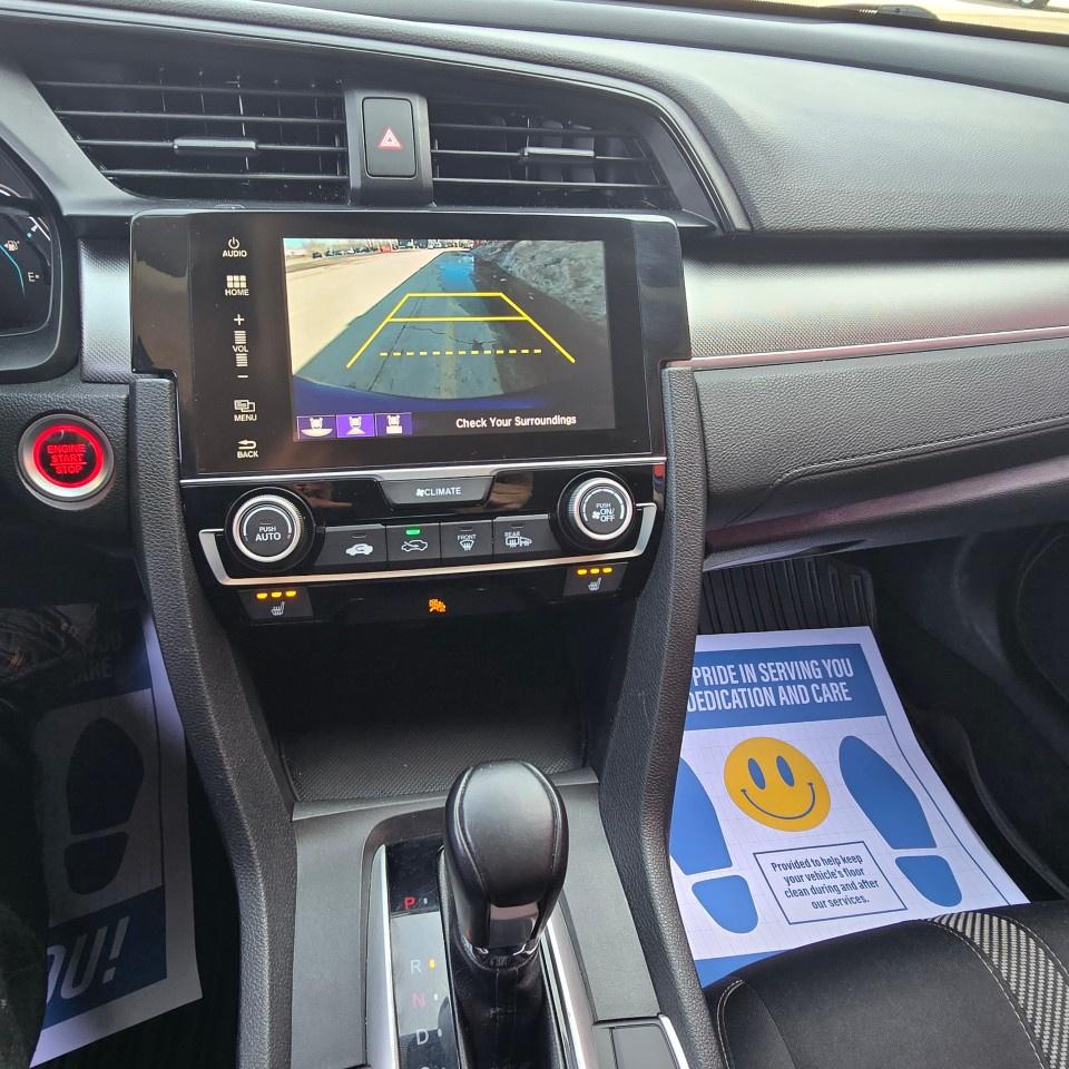 2018 Honda Civic Sedan SE CVT Sedan Photo