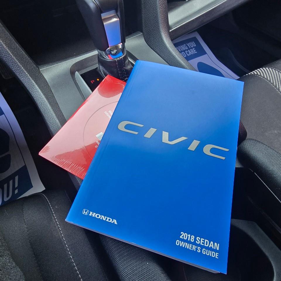 2018 Honda Civic Sedan SE CVT Sedan Photo