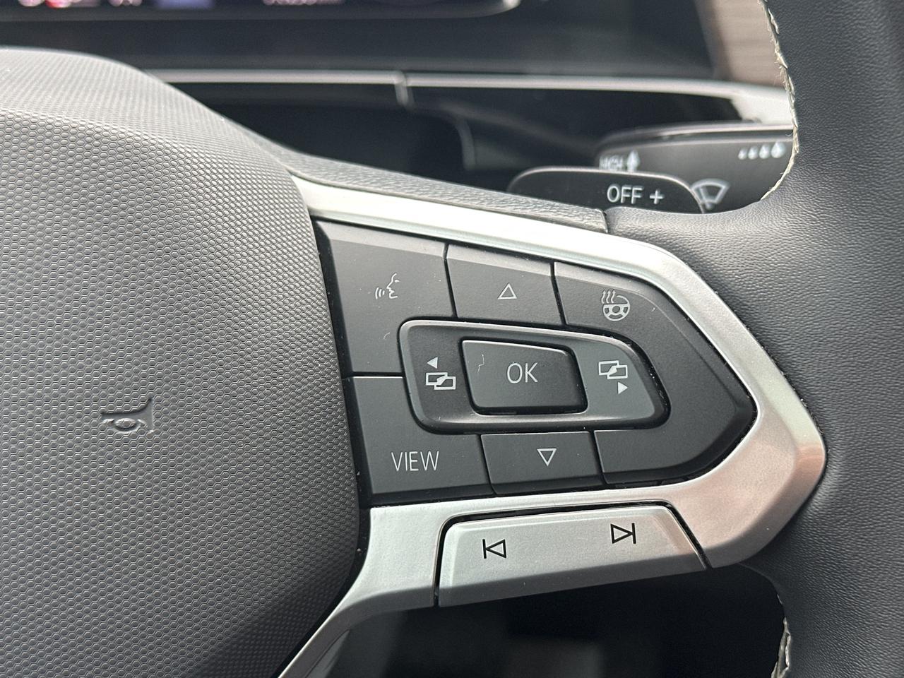 2024 Volkswagen Atlas Highline 2.0 TSI 4MOTION Photo