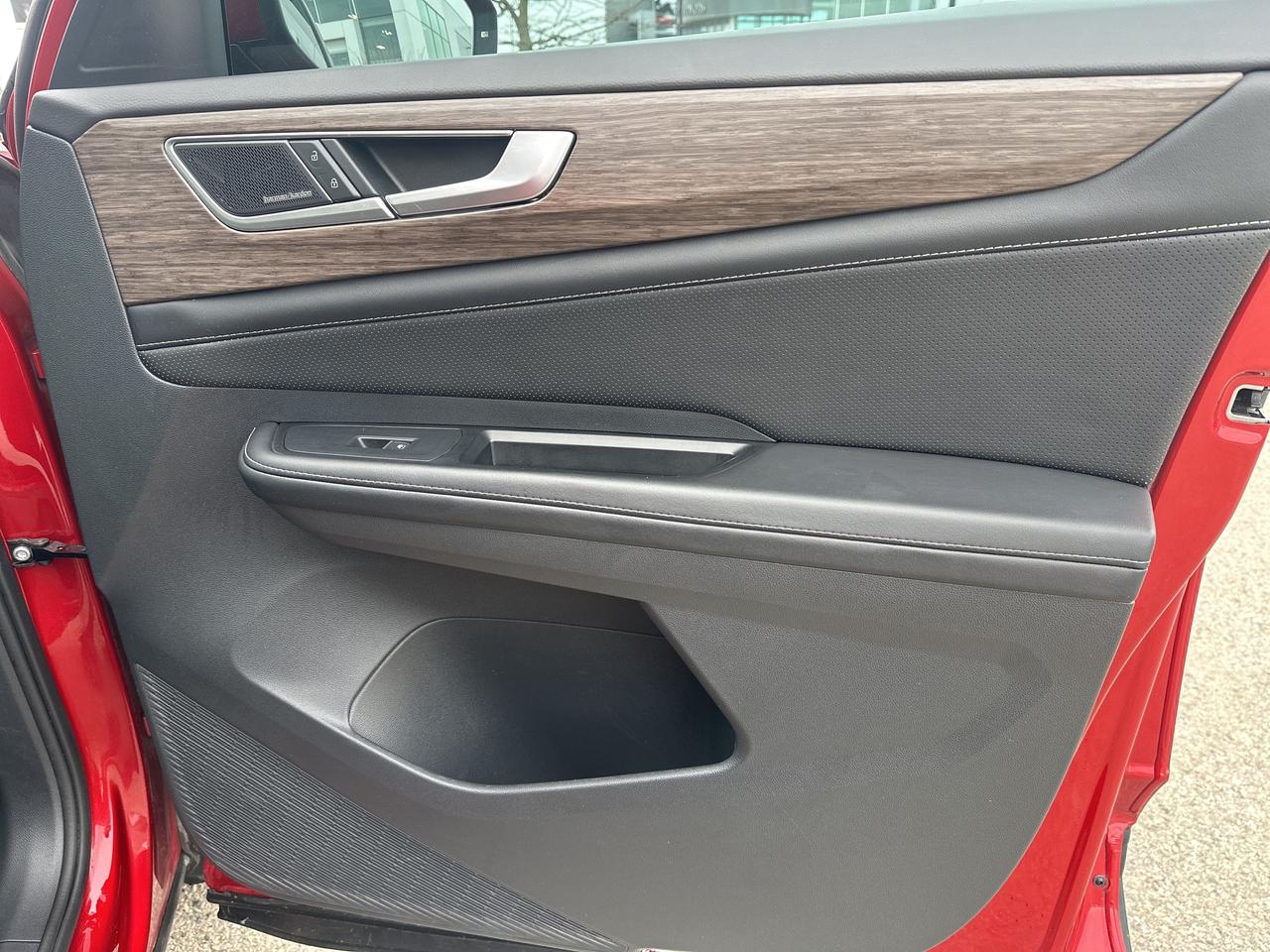 2024 Volkswagen Atlas Highline 2.0 TSI 4MOTION Photo