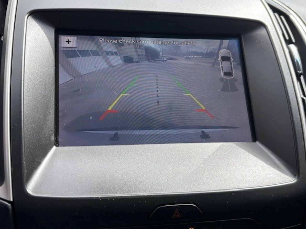 2019 Ford Edge SEL FWD Photo