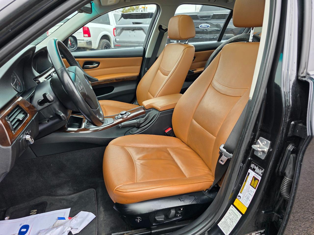2011 BMW 328 i xDrive 4dr All-wheel Drive Sedan Photo