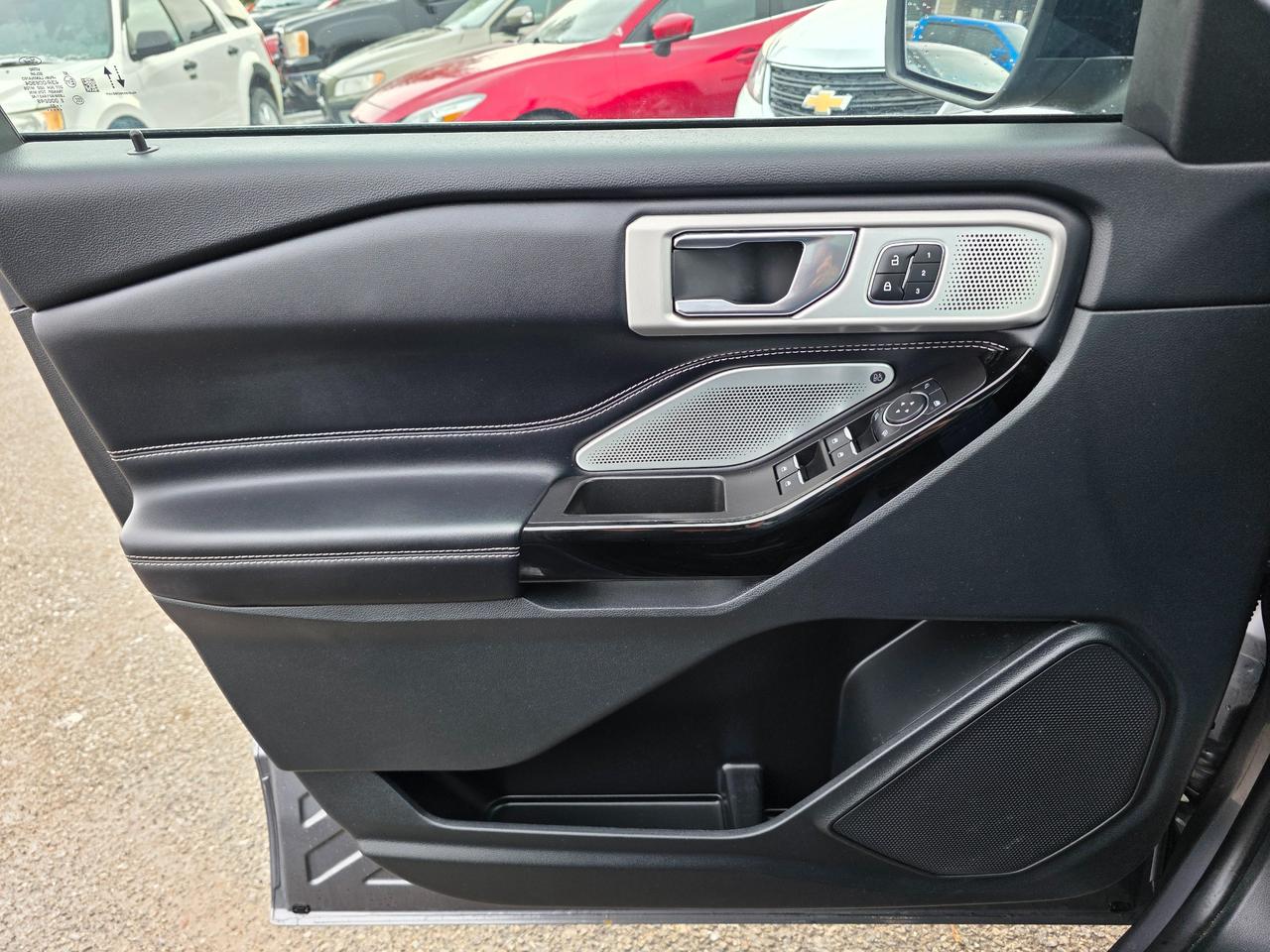 2021 Ford Explorer ST 4dr 4x4 Photo