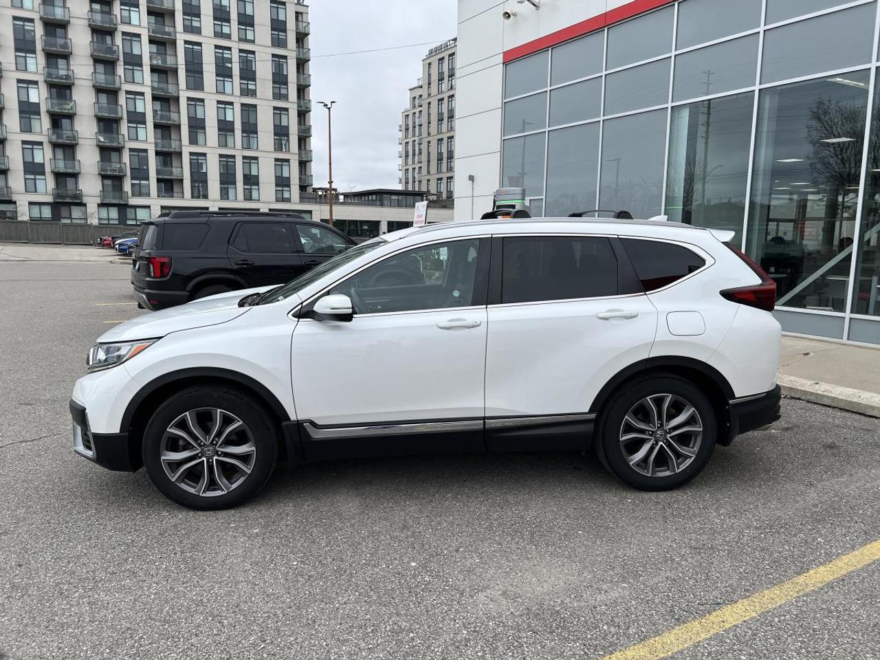 2022 Honda CR-V Black Edition *EXTENDED FACTORY WARRANTY*NO REPORT Photo