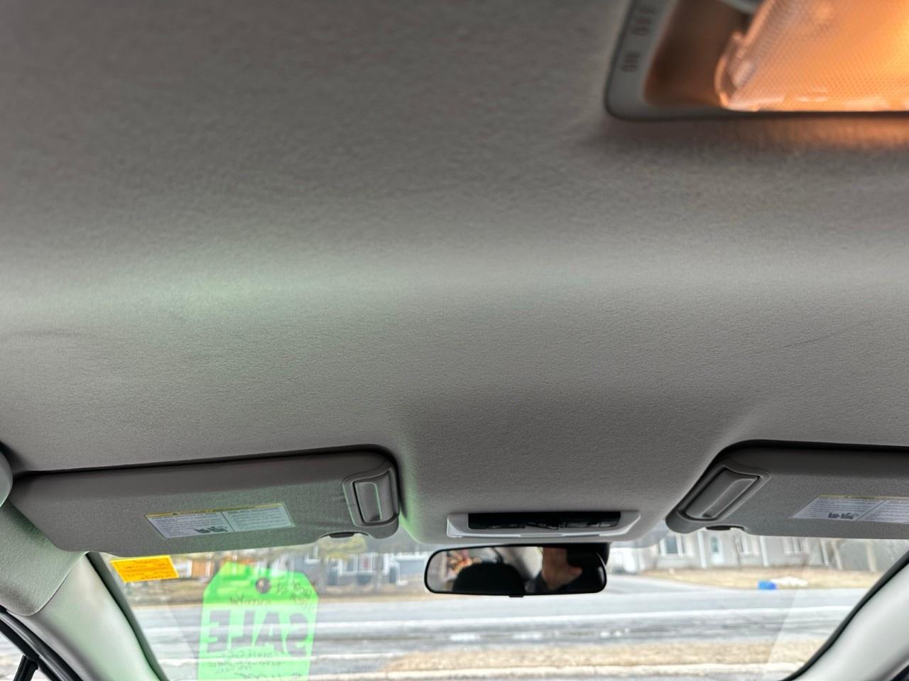 2021 Nissan Versa SV CVT Photo