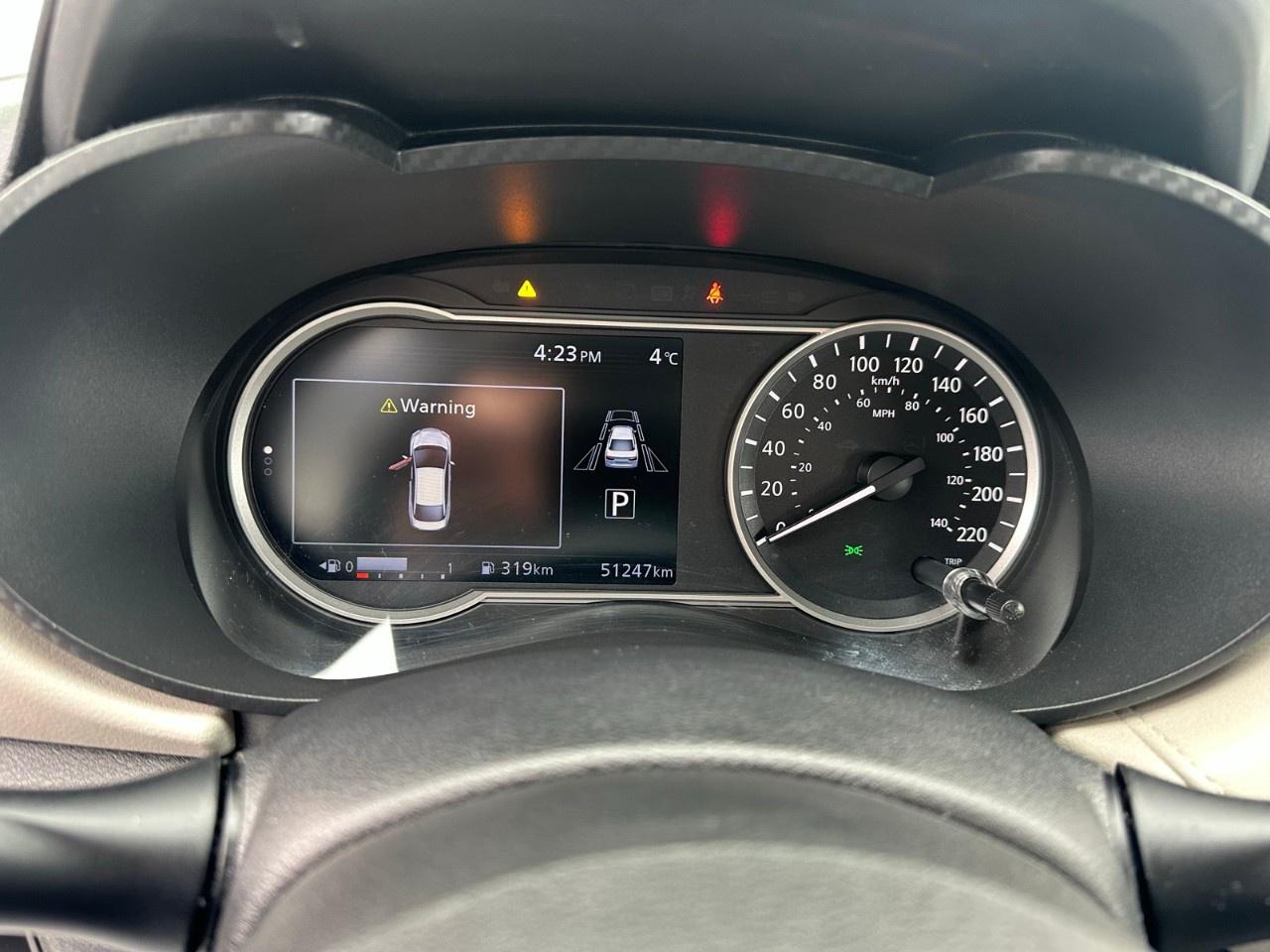 2021 Nissan Versa SV CVT Photo