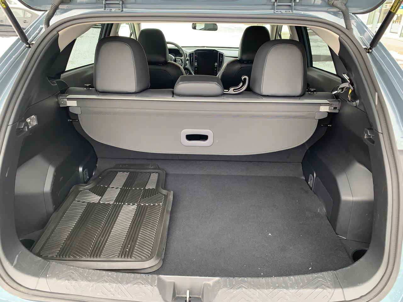 2024 Subaru Crosstrek Limited 4dr All-Wheel Drive Photo