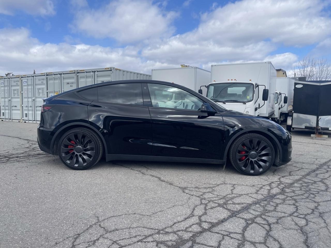 2023 Tesla Model Y Performance AWD   1 Owner! Clean! No Extra Fees! Photo