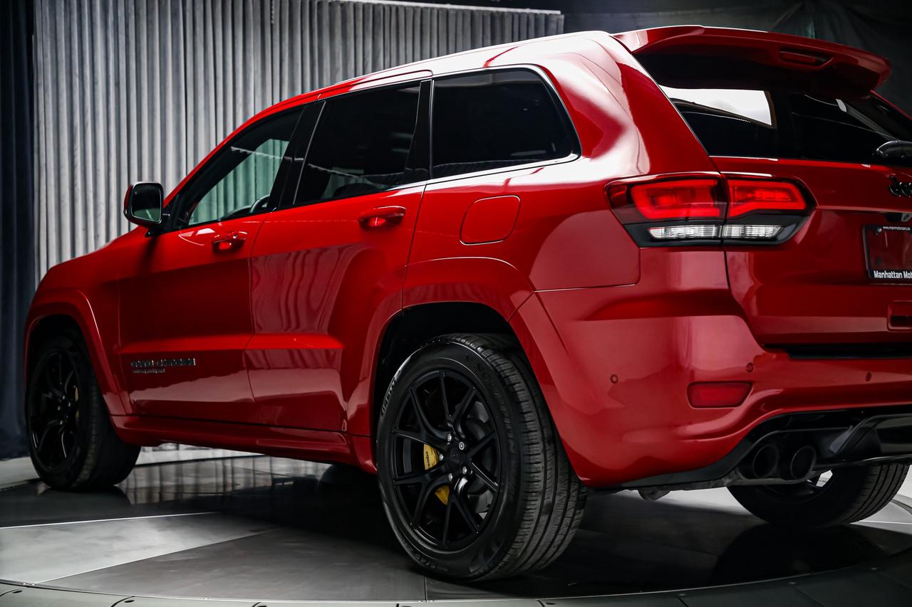 2018 Jeep Grand Cherokee TRACKHAWK 4X4 707HP ORANGEINT ADAPTVCRUZ ROOF Photo