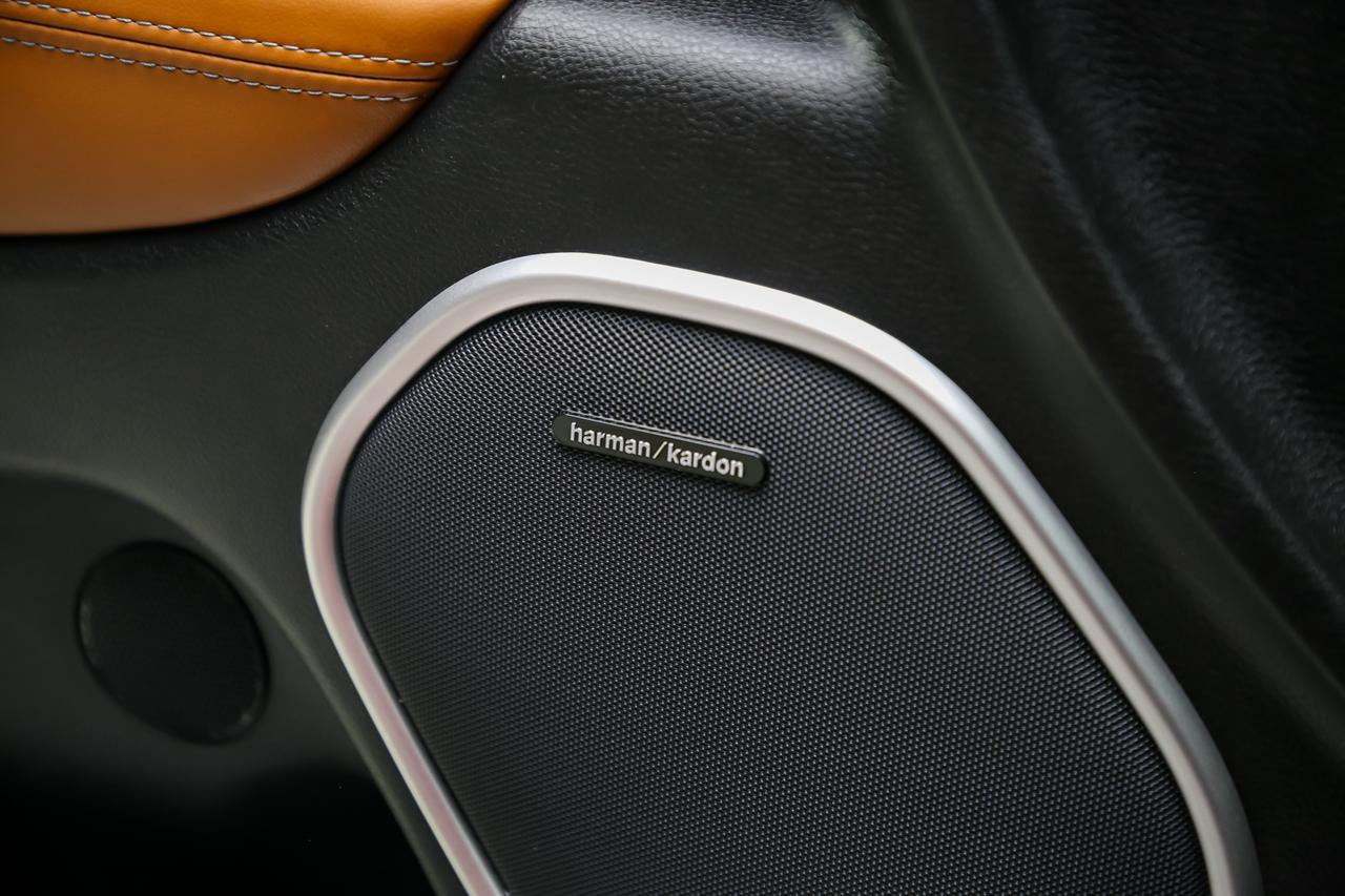 2018 Jeep Grand Cherokee TRACKHAWK 4X4 707HP ORANGEINT ADAPTVCRUZ ROOF Photo