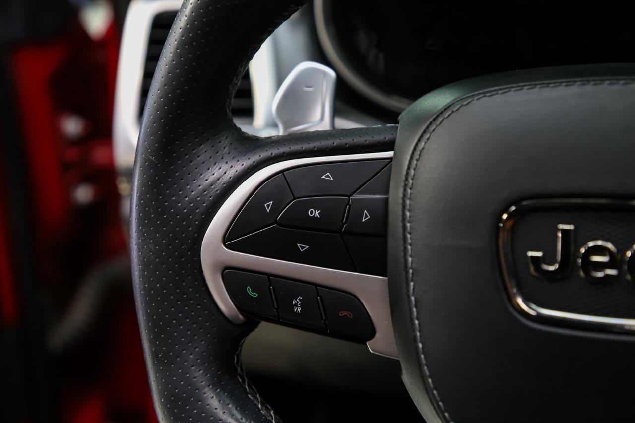 2018 Jeep Grand Cherokee TRACKHAWK 4X4 707HP ORANGEINT ADAPTVCRUZ ROOF Photo