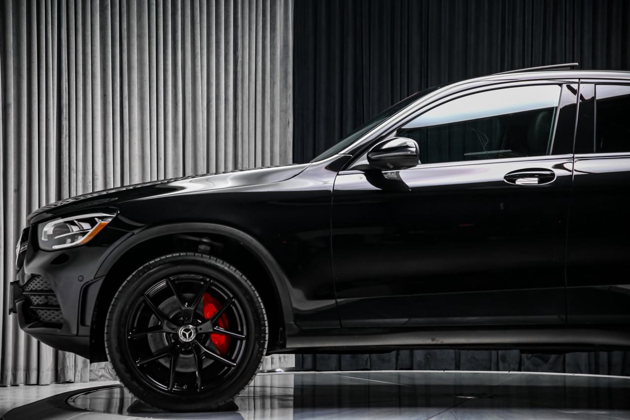 2022 Mercedes-Benz GLC 300 COUPE 4MATIC AMG LINE PREMIUMPKG NOACCDNT Photo