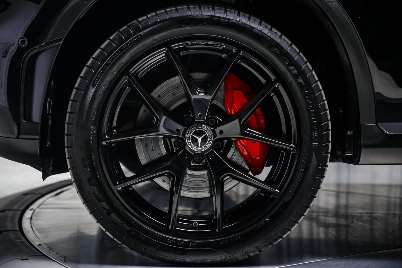 2022 Mercedes-Benz GLC 300 COUPE 4MATIC AMG LINE PREMIUMPKG NOACCDNT Photo