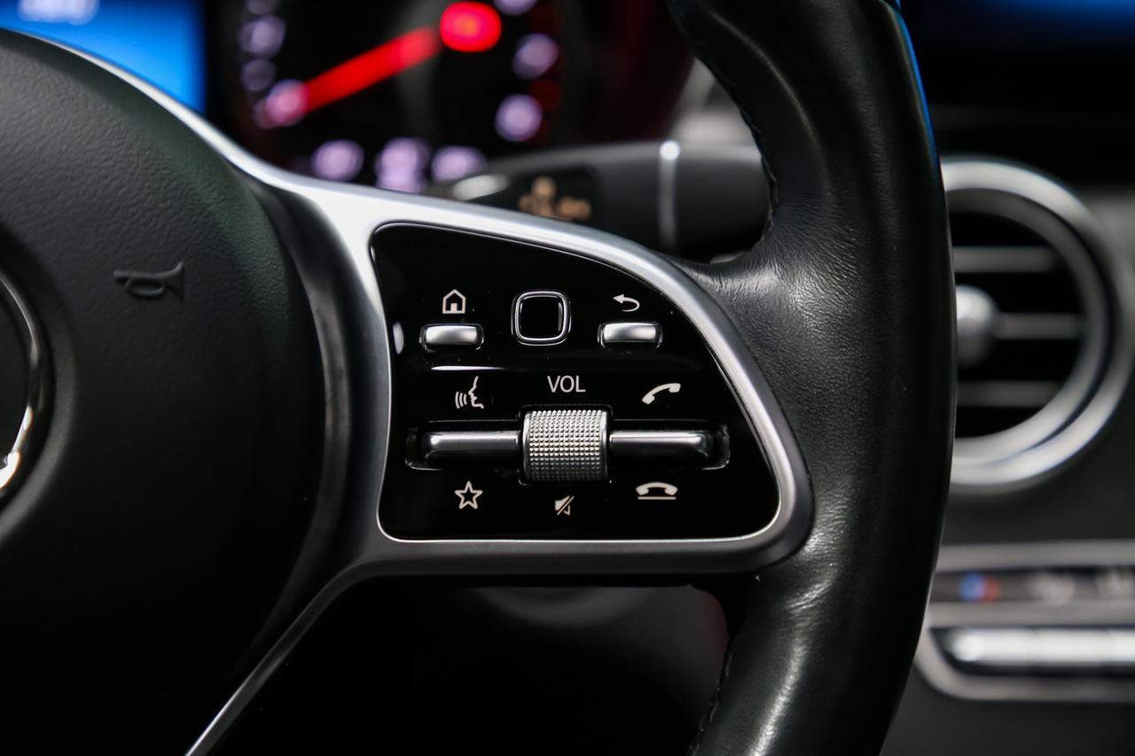 2022 Mercedes-Benz GLC 300 COUPE 4MATIC AMG LINE PREMIUMPKG NOACCDNT Photo