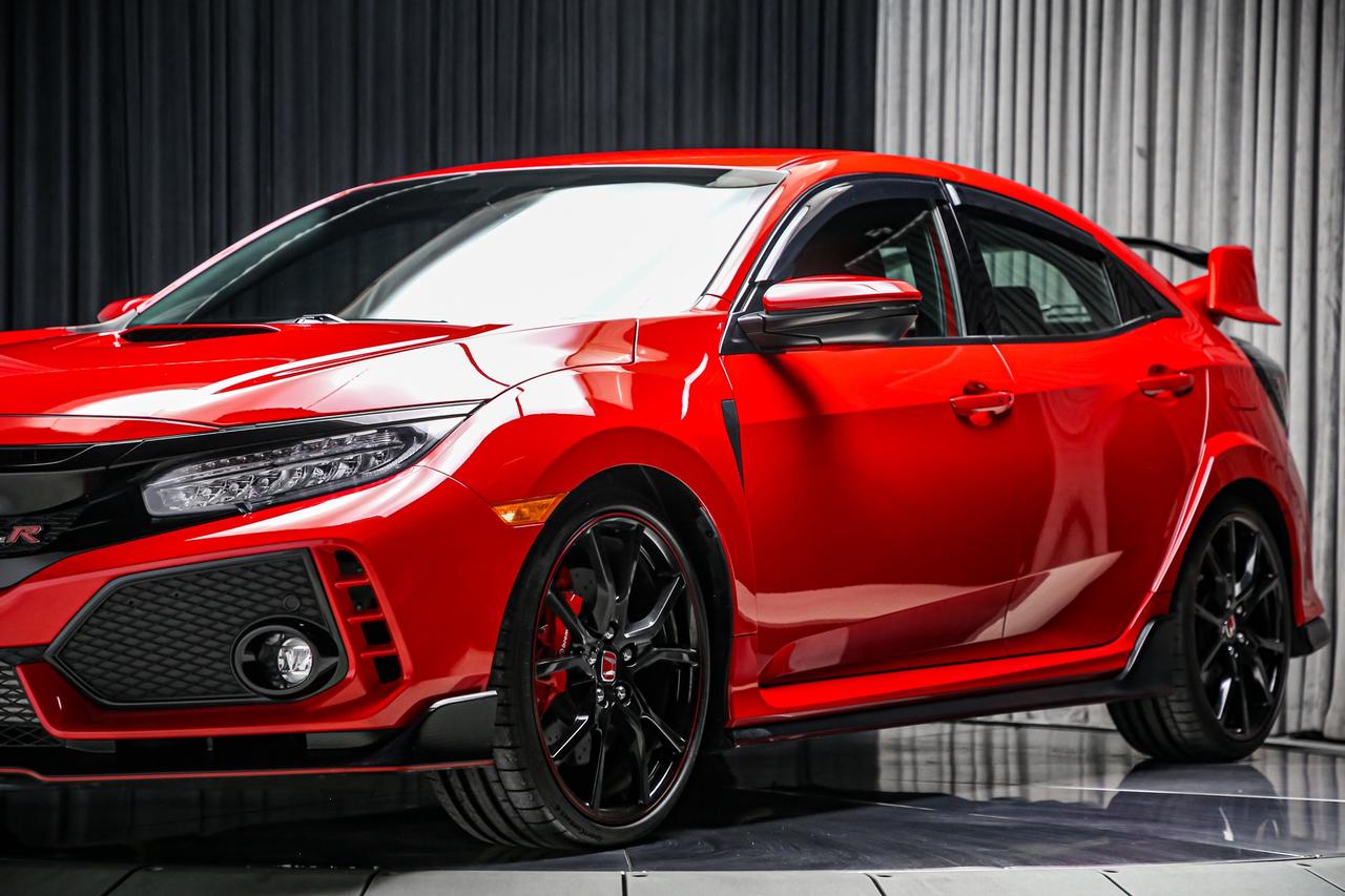 2018 Honda Civic Type R MANUAL 306HP BREMBO VERYLOWKM NOACCIDENT PRISTINE Photo