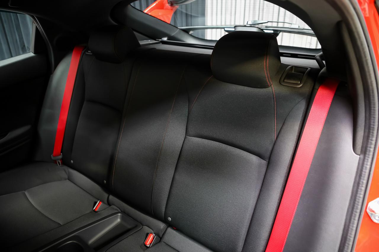 2018 Honda Civic Type R MANUAL 306HP BREMBO VERYLOWKM NOACCIDENT PRISTINE Photo