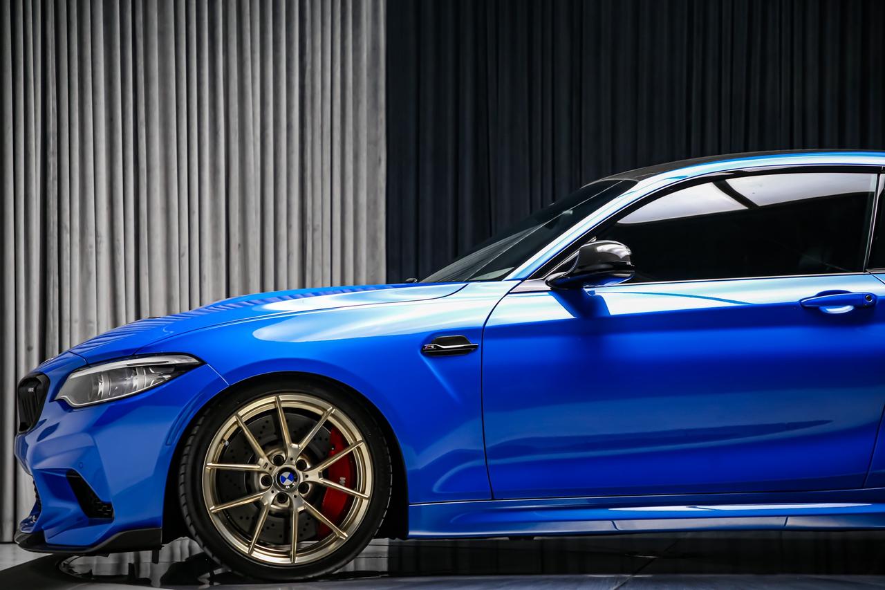 2020 BMW M2 CS 444HP MANUAL GOLDRIM CARBONROOF CUSTOMEXHAUST Photo