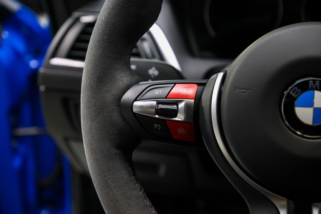 2020 BMW M2 CS 444HP MANUAL GOLDRIM CARBONROOF CUSTOMEXHAUST Photo