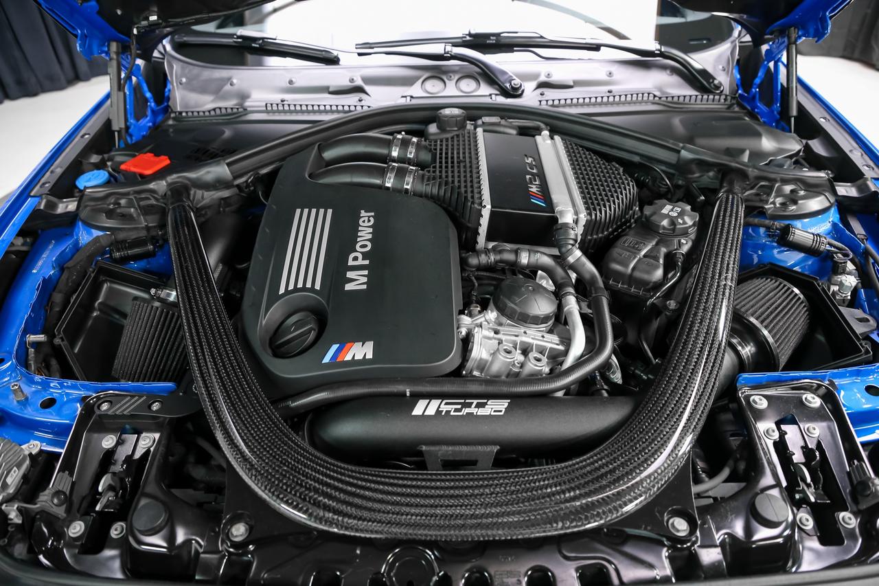 2020 BMW M2 CS 444HP MANUAL GOLDRIM CARBONROOF CUSTOMEXHAUST Photo
