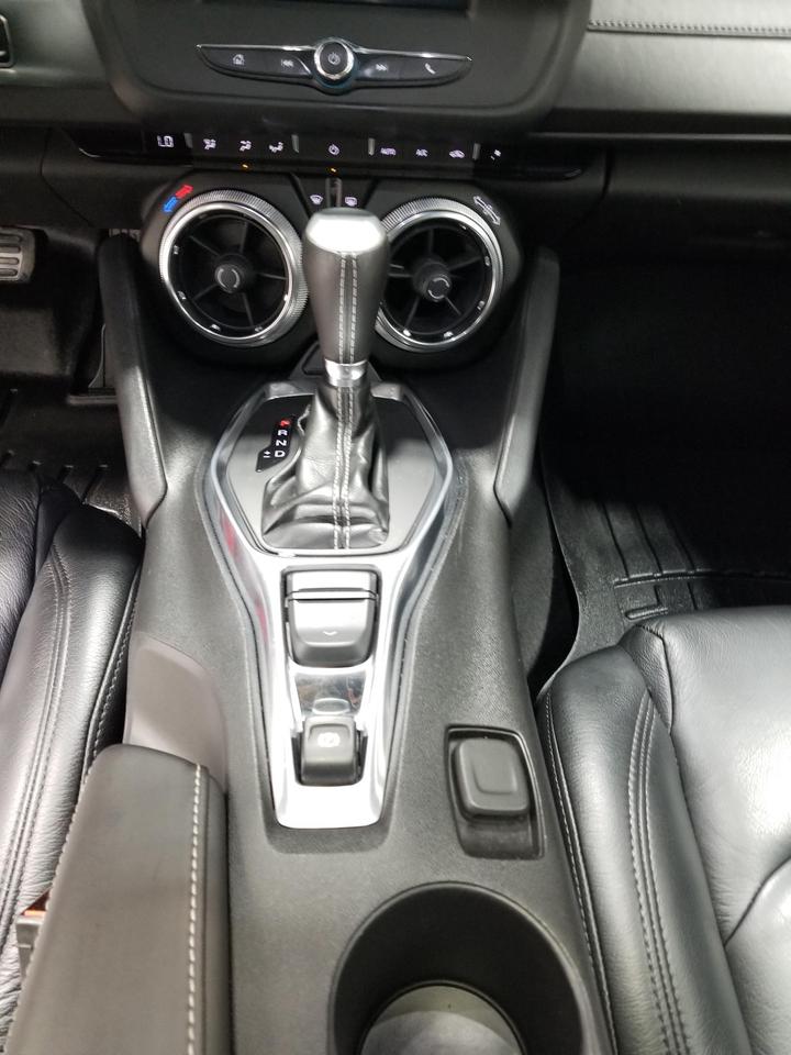 2018 Chevrolet Camaro 1LT 2dr Coupe Photo