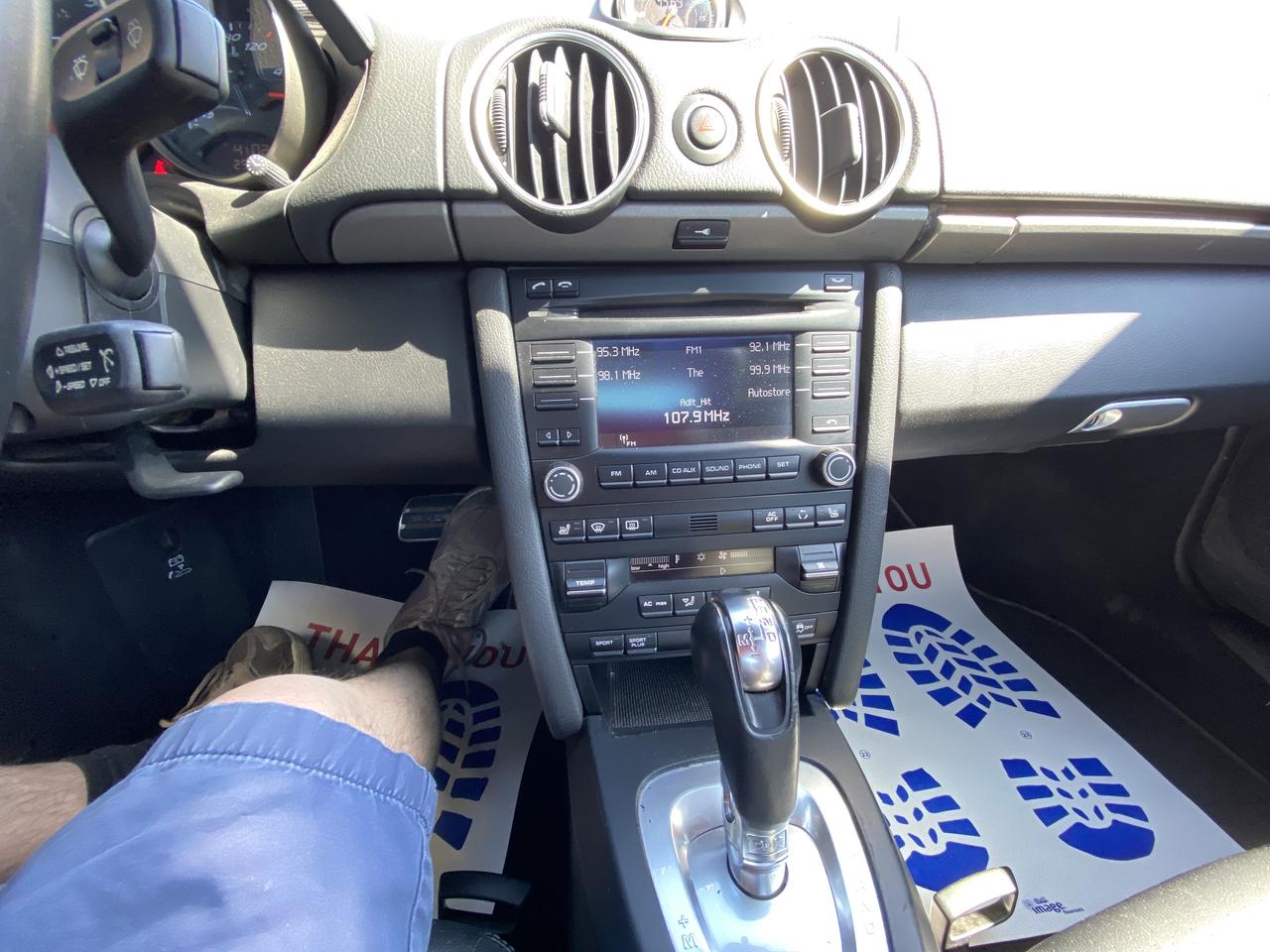 2012 Porsche Cayman 2dr Cpe Photo