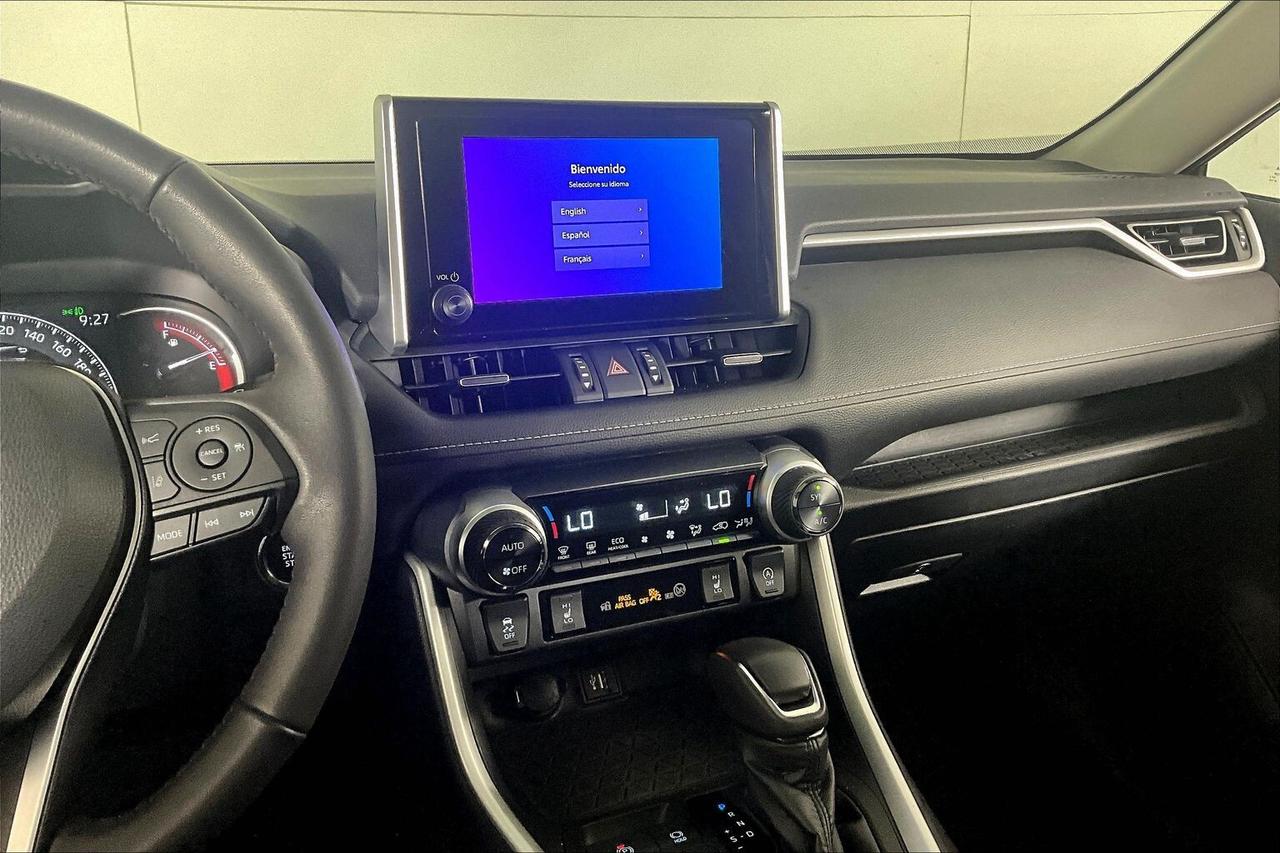 2023 Toyota RAV4 XLE AWD Photo