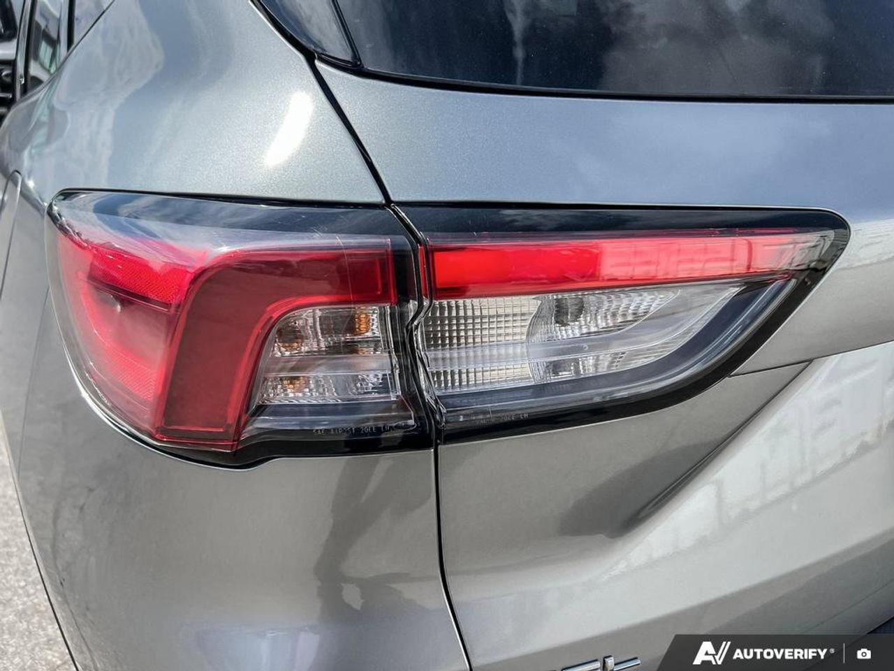 2022 Ford Escape SEL Hybrid   NAV   LEATHER   SUNROOF Photo