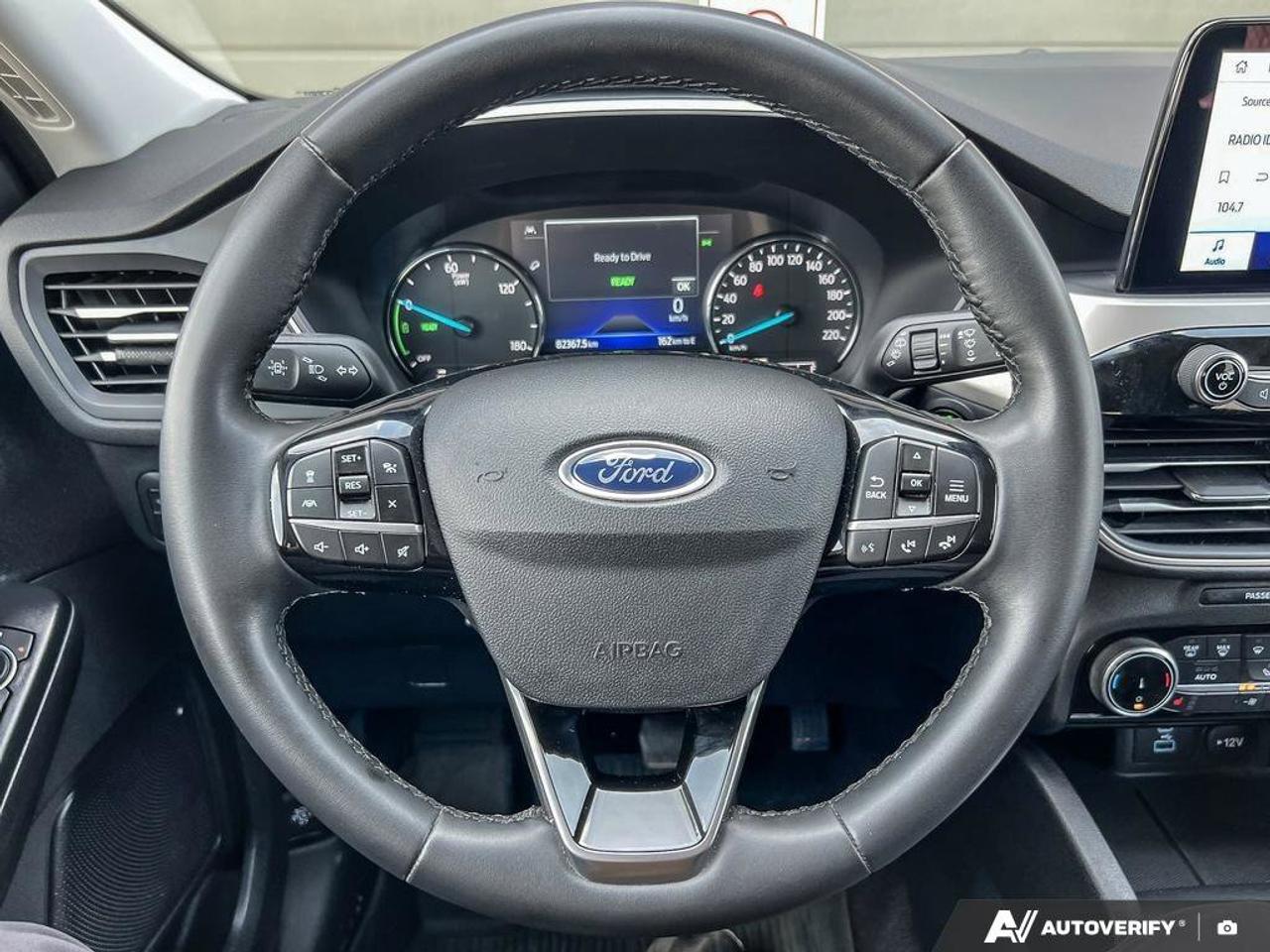 2022 Ford Escape SEL Hybrid   NAV   LEATHER   SUNROOF Photo