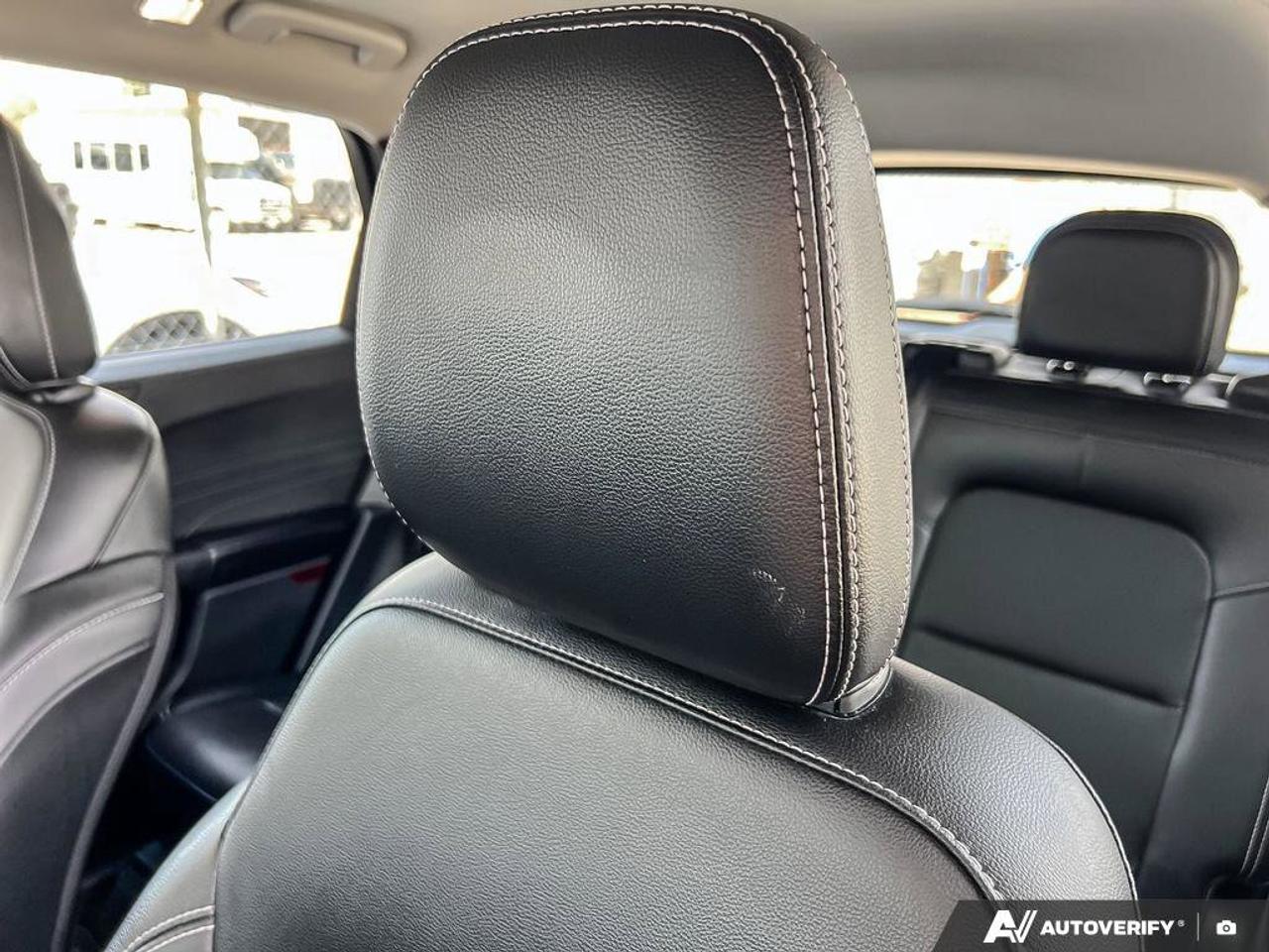 2022 Ford Escape SEL Hybrid   NAV   LEATHER   SUNROOF Photo