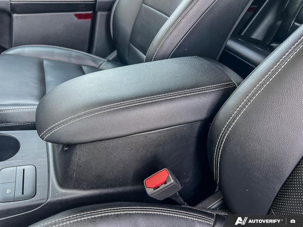 2022 Ford Escape SEL Hybrid   NAV   LEATHER   SUNROOF Photo