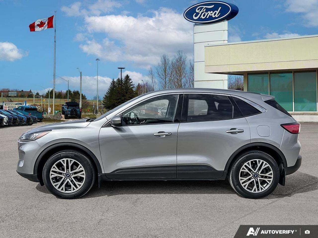 2022 Ford Escape SEL Hybrid   NAV   LEATHER   SUNROOF Photo3