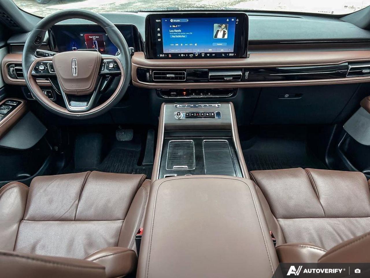 2025 Lincoln Aviator Reserve   HTD STEER WHEEL   HTD FRNT SEATS Photo