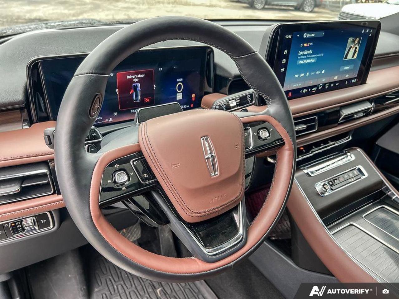 2025 Lincoln Aviator Reserve   HTD STEER WHEEL   HTD FRNT SEATS Photo