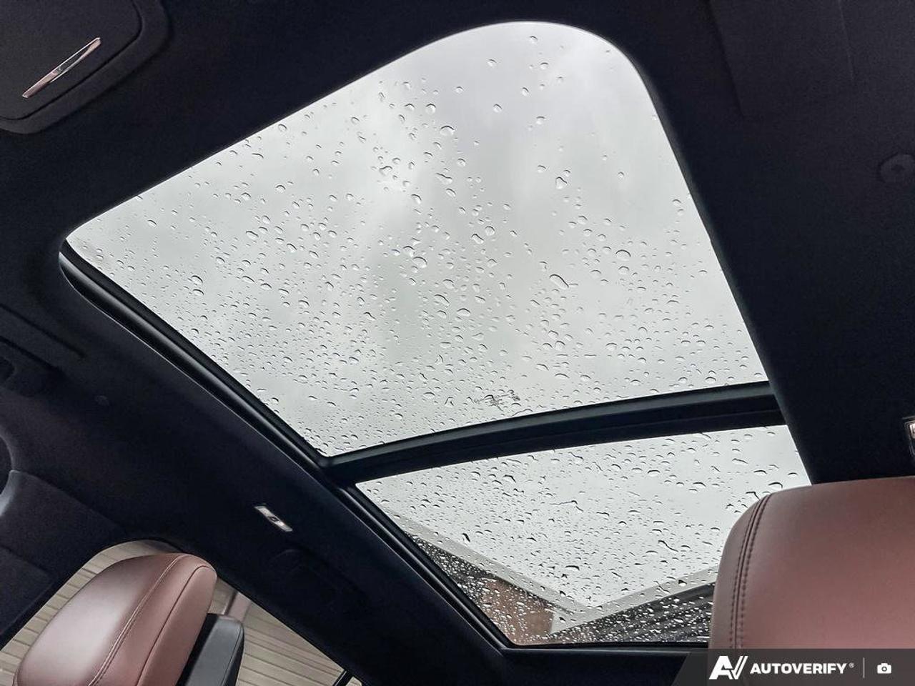 2025 Lincoln Aviator Reserve   HTD STEER WHEEL   HTD FRNT SEATS Photo