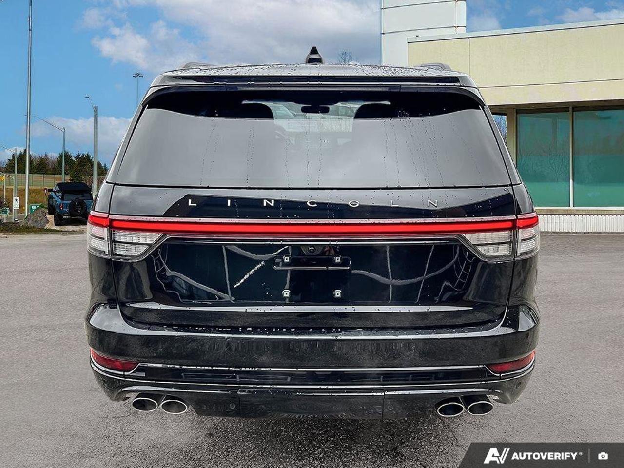 2025 Lincoln Aviator Reserve   HTD STEER WHEEL   HTD FRNT SEATS Photo