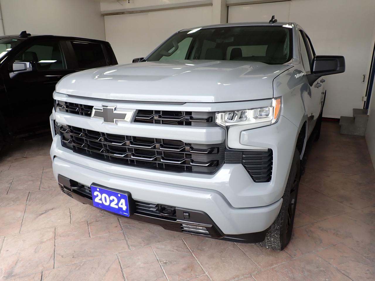 2024 Chevrolet Silverado 1500 RST 4WD CREW CAB 6 PASS 5'8 BOX Photo