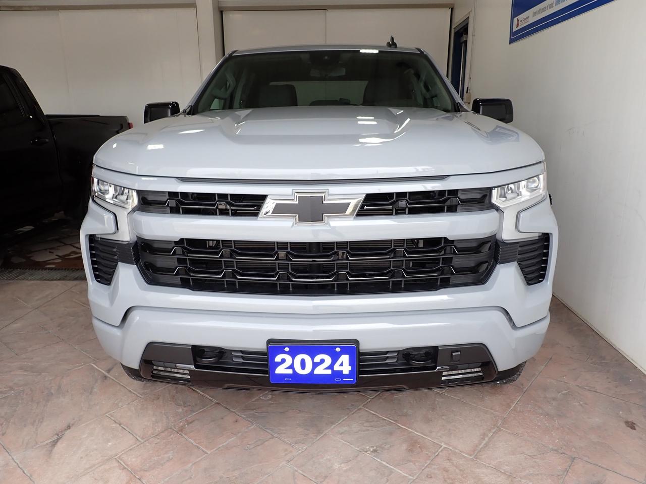 2024 Chevrolet Silverado 1500 RST 4WD CREW CAB 6 PASS 5'8 BOX Photo