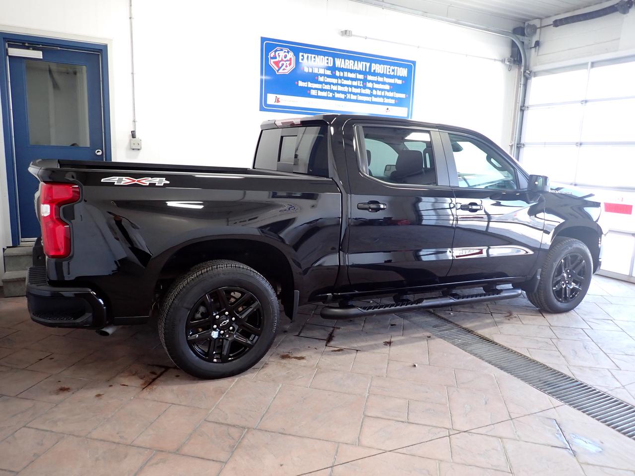 2024 Chevrolet Silverado 1500 RST 4WD CREW CAB ATS BUCKET SEATS 20' WHEELS 5'8 BOX Photo