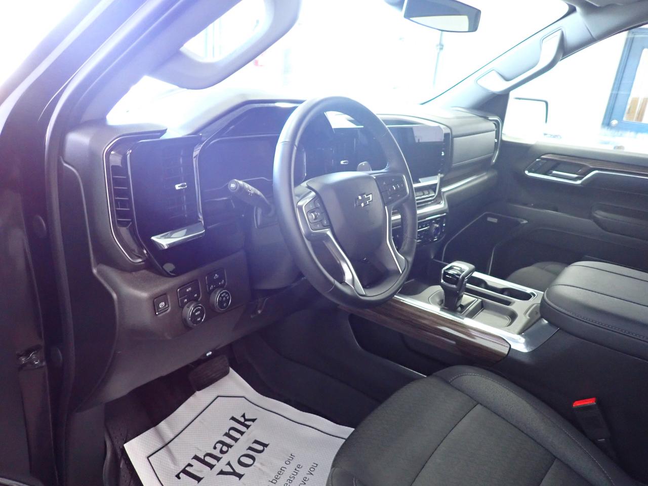2024 Chevrolet Silverado 1500 RST 4WD CREW CAB ATS BUCKET SEATS 20' WHEELS 5'8 BOX Photo