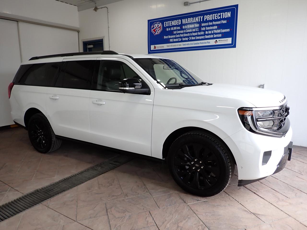 2025 Ford Expedition Platinum Max 4WD LEATHER NAVI SUNROOF BUCKETS 4WD Photo