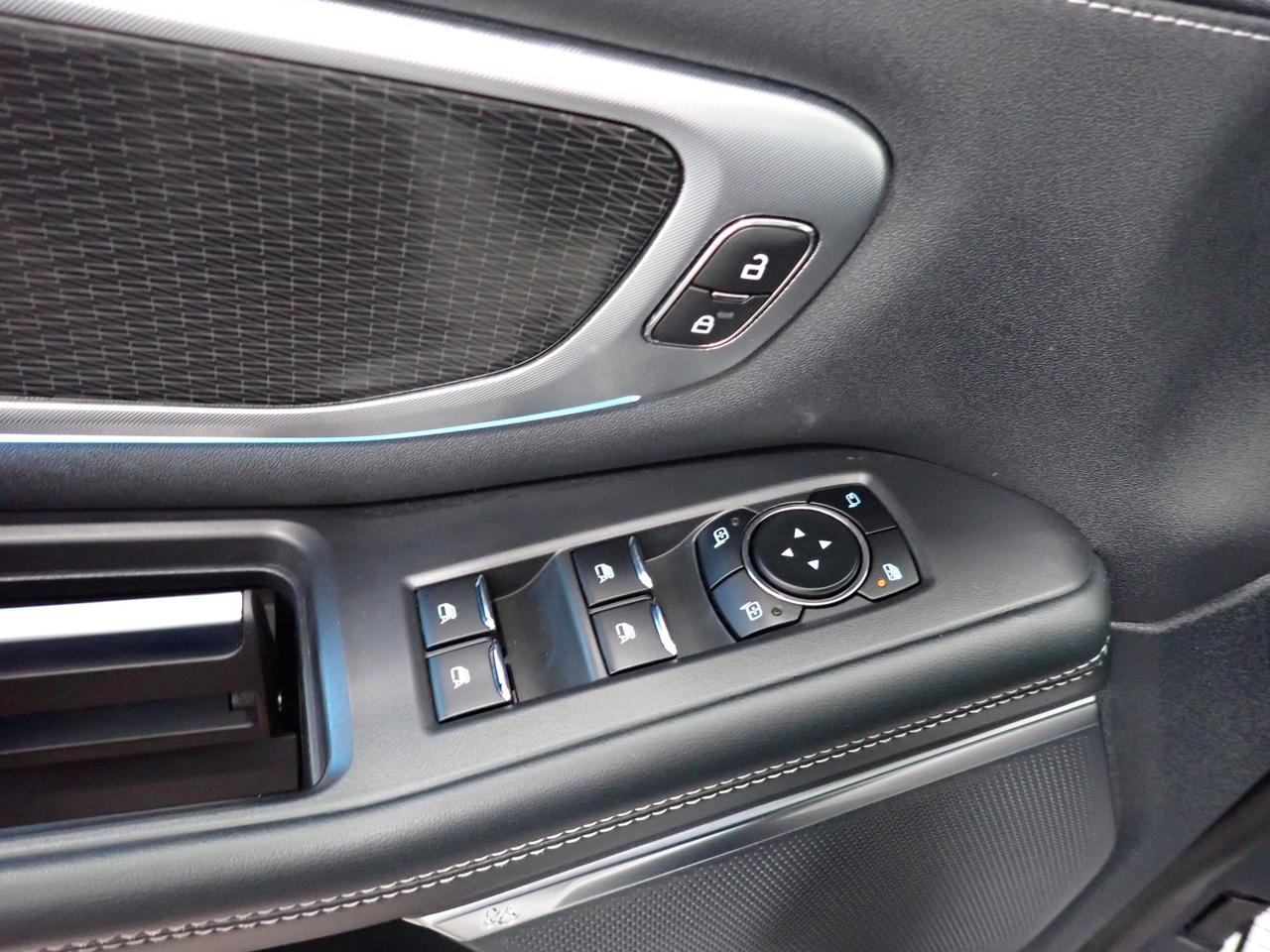 2025 Ford Expedition Platinum Max 4WD LEATHER NAVI SUNROOF BUCKETS 4WD Photo