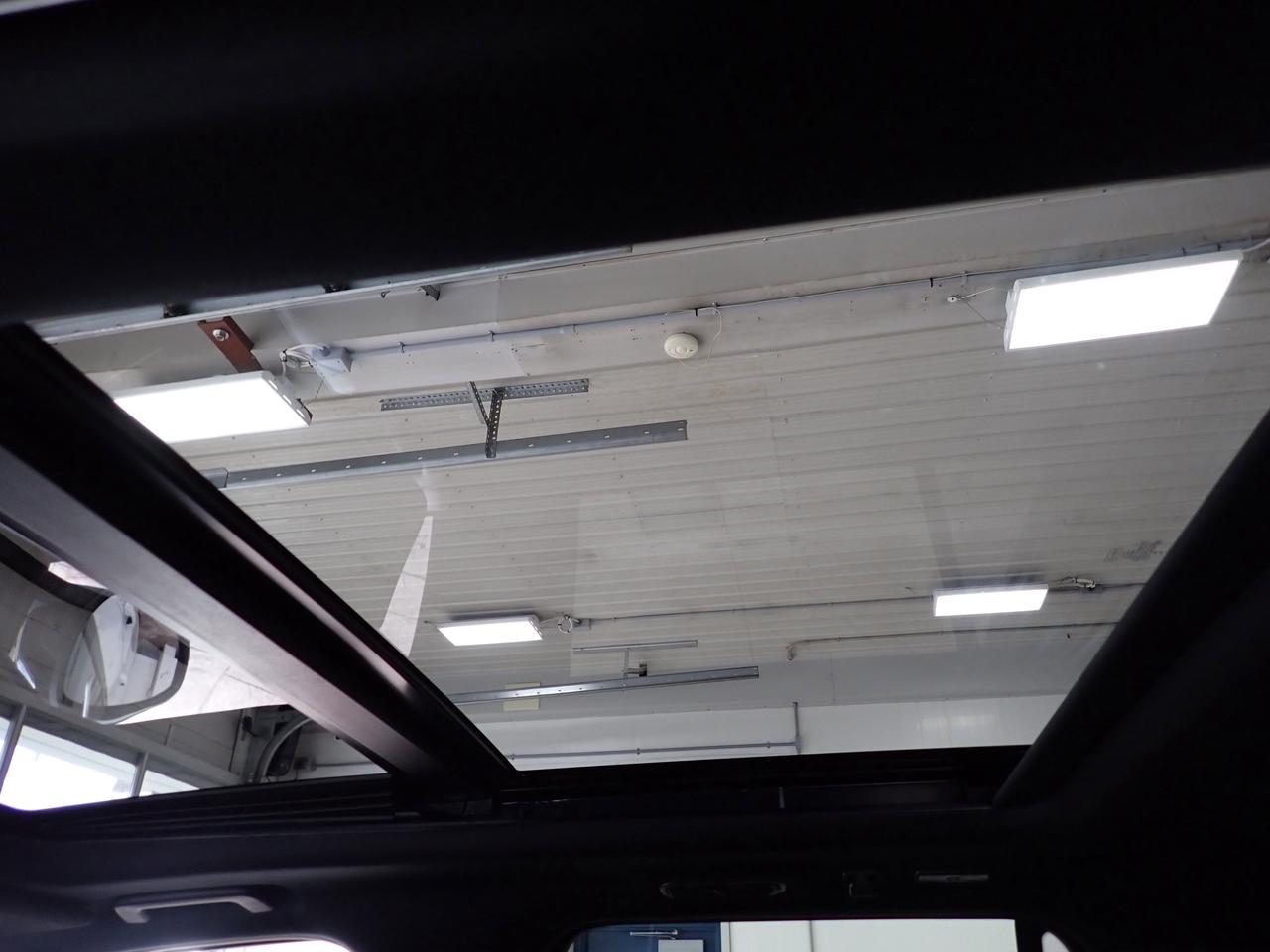 2025 Ford Expedition Platinum Max 4WD LEATHER NAVI SUNROOF BUCKETS 4WD Photo