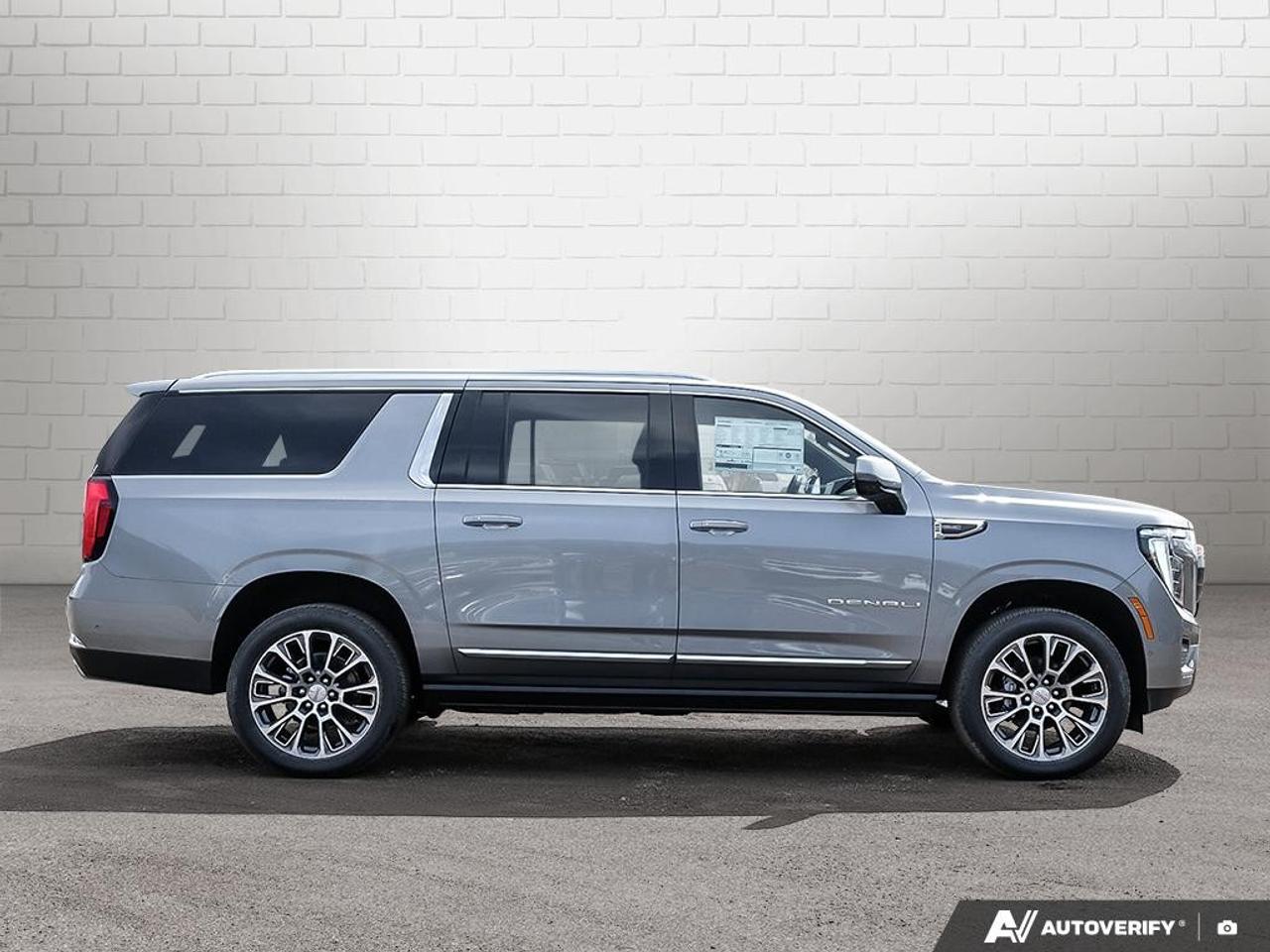 2026 GMC Yukon XL 4WD 4DR DENALI Photo