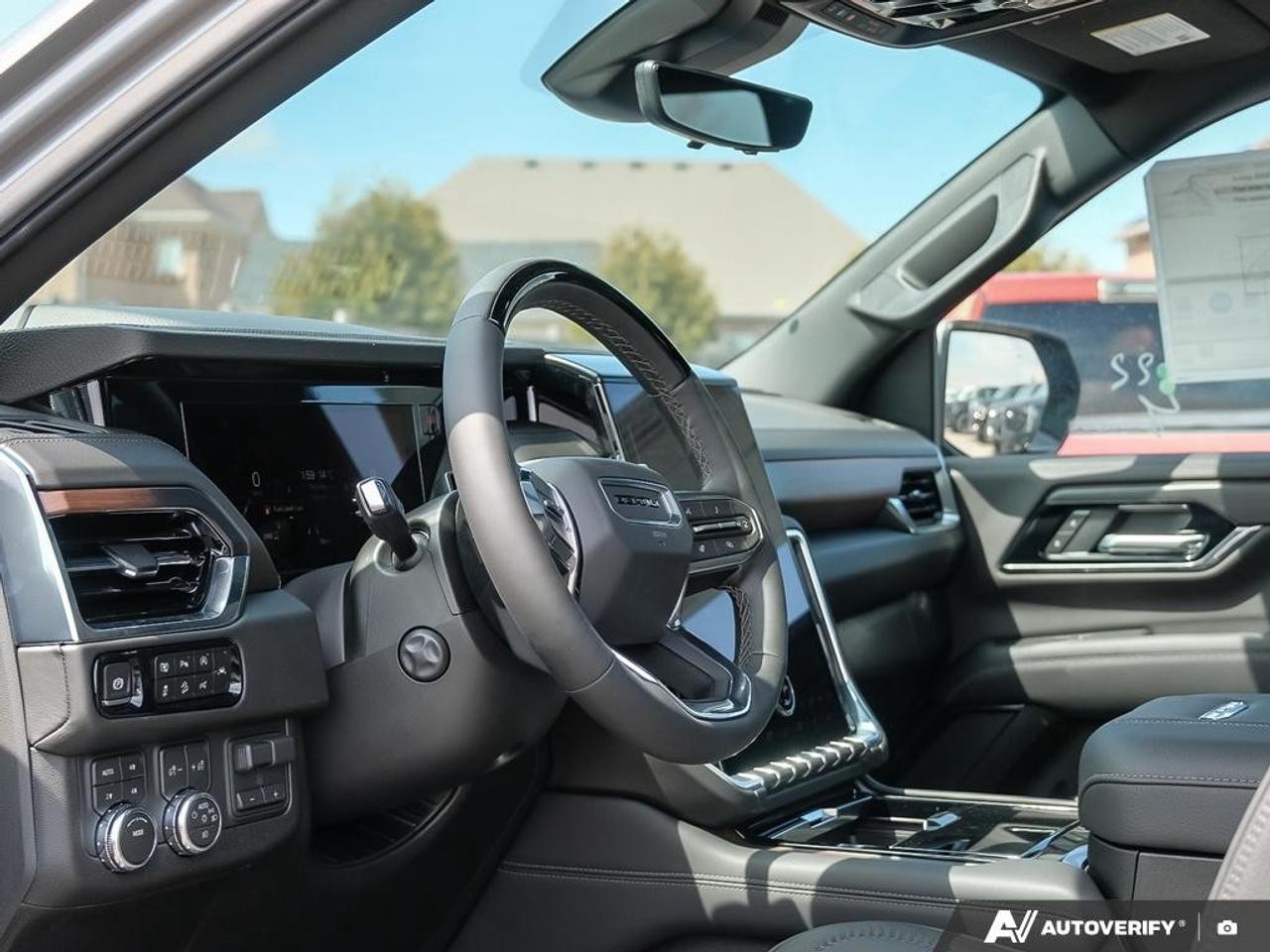 2026 GMC Yukon XL 4WD 4DR DENALI Photo