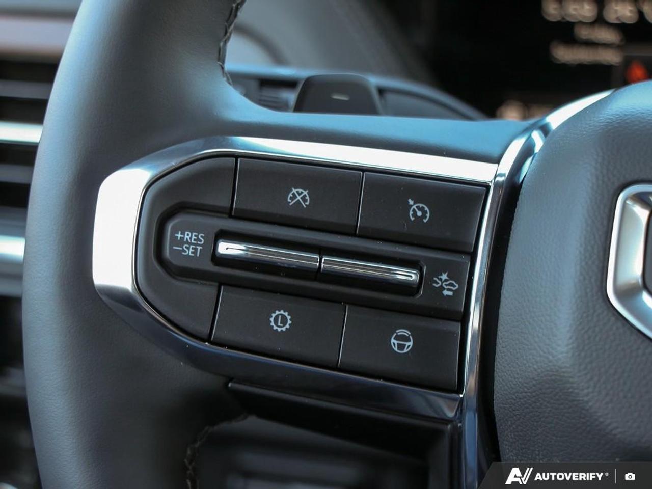 2026 GMC Yukon XL 4WD 4DR DENALI Photo