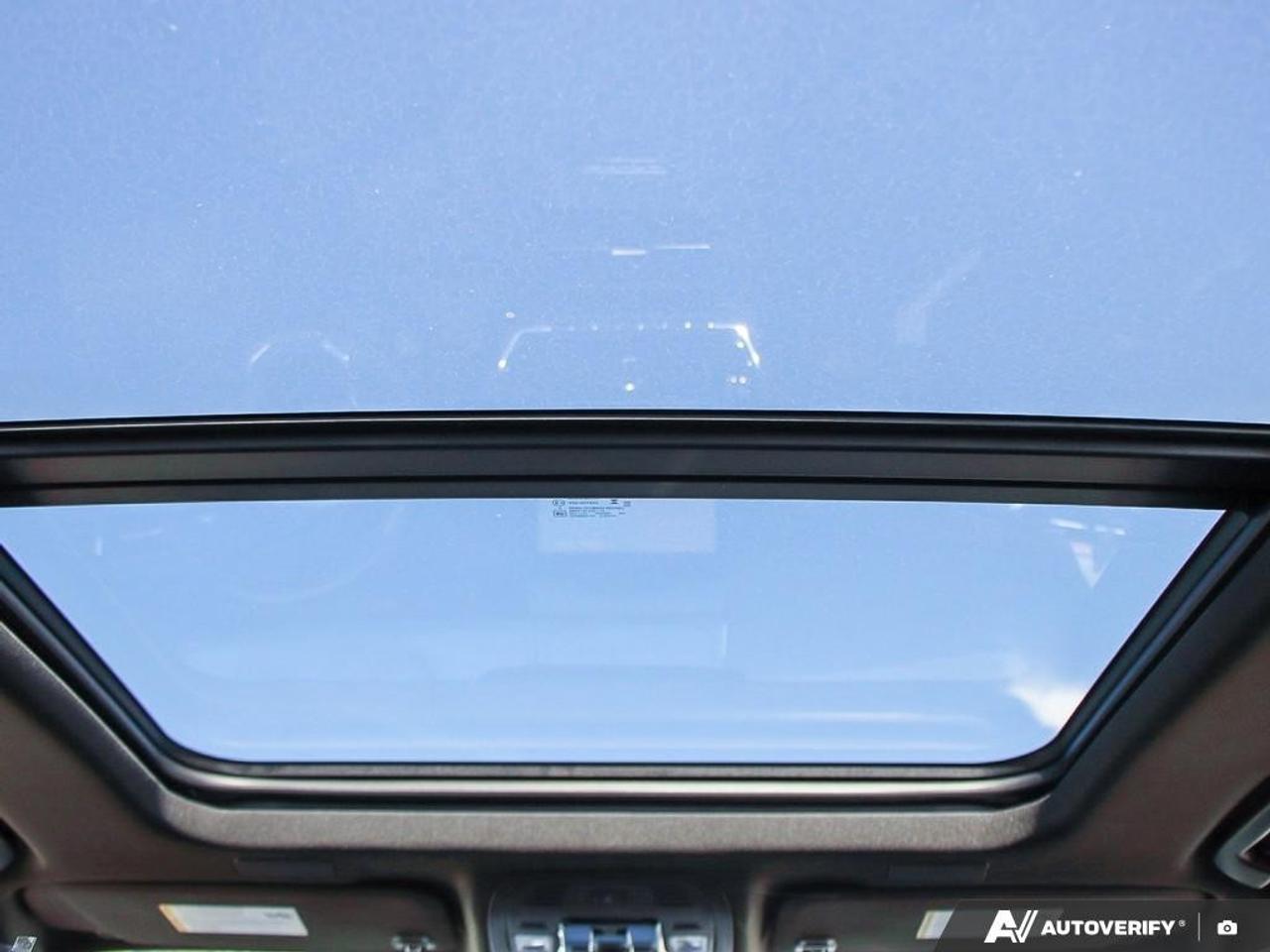 2026 GMC Yukon XL 4WD 4DR DENALI Photo