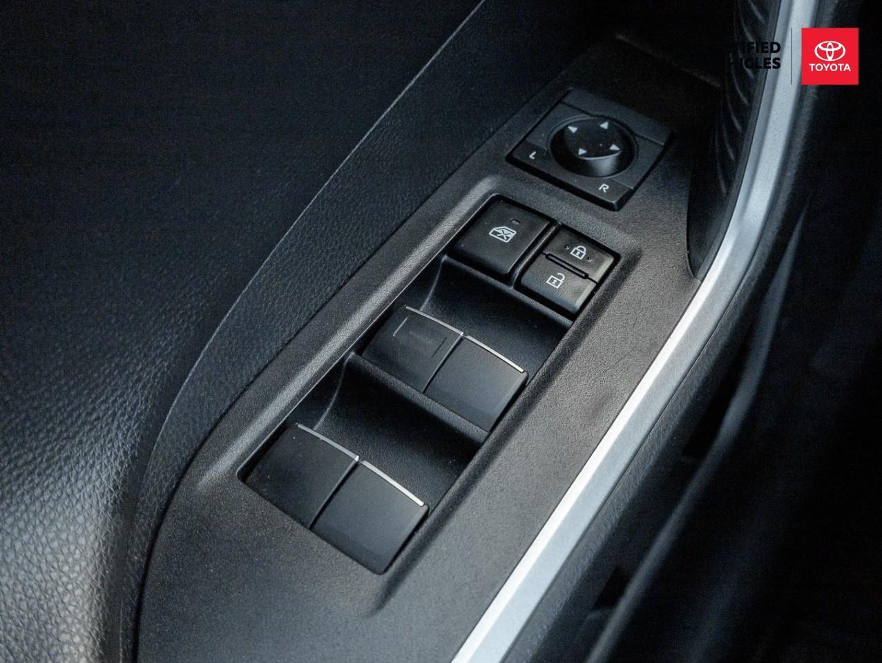 2020 Toyota RAV4 Hybrid Limited 4dr All-Wheel Drive Photo