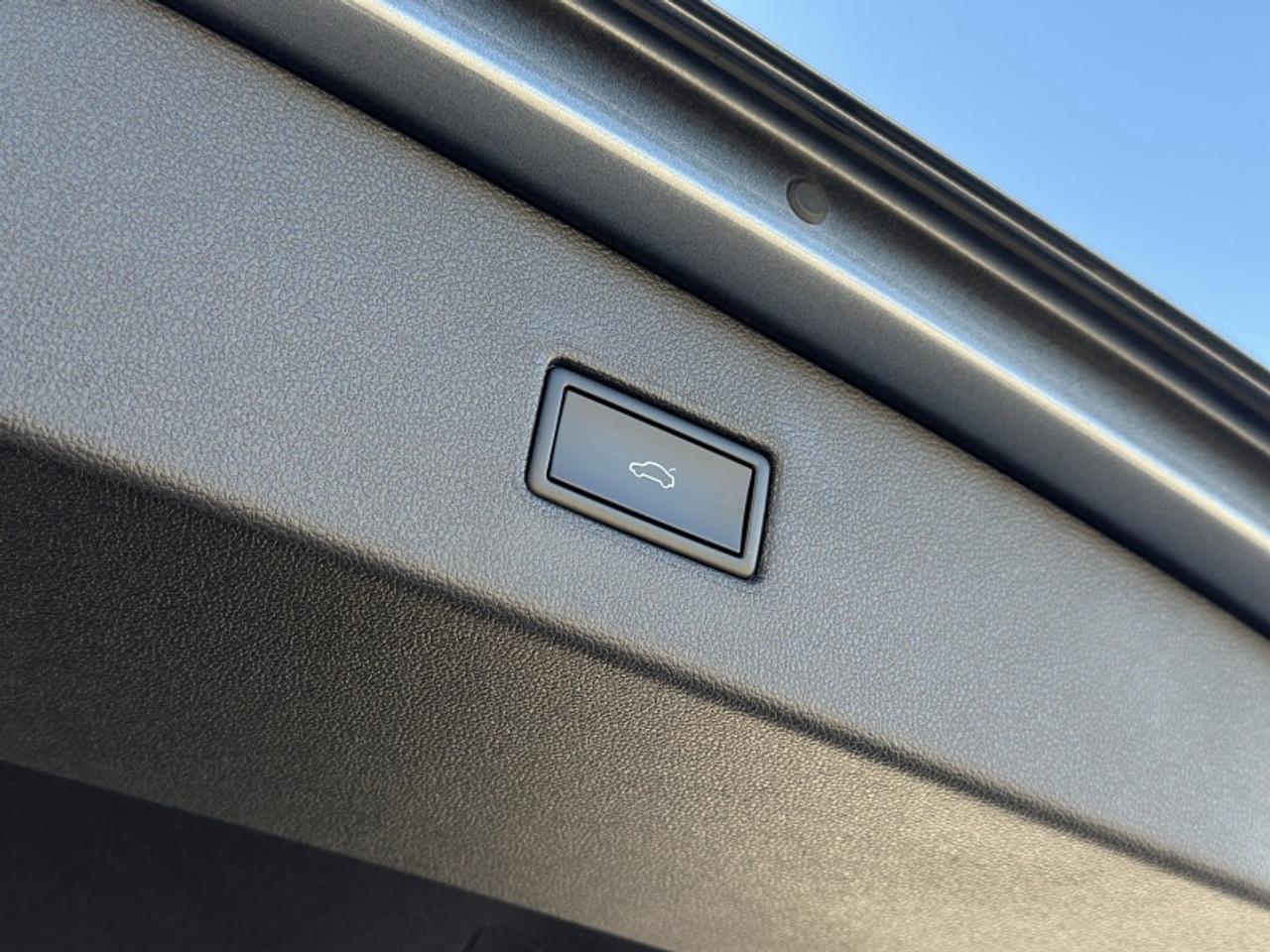 2022 Volkswagen Tiguan COMFORTLINE Photo