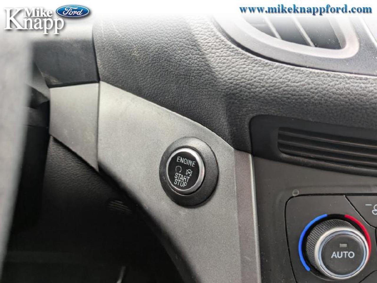 2019 Ford Escape SE 4WD Photo