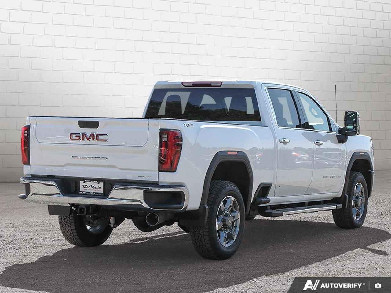 2026 GMC SIERRA 2500HD Crew Cab Standard Box 4-Wheel Drive SLT Photo